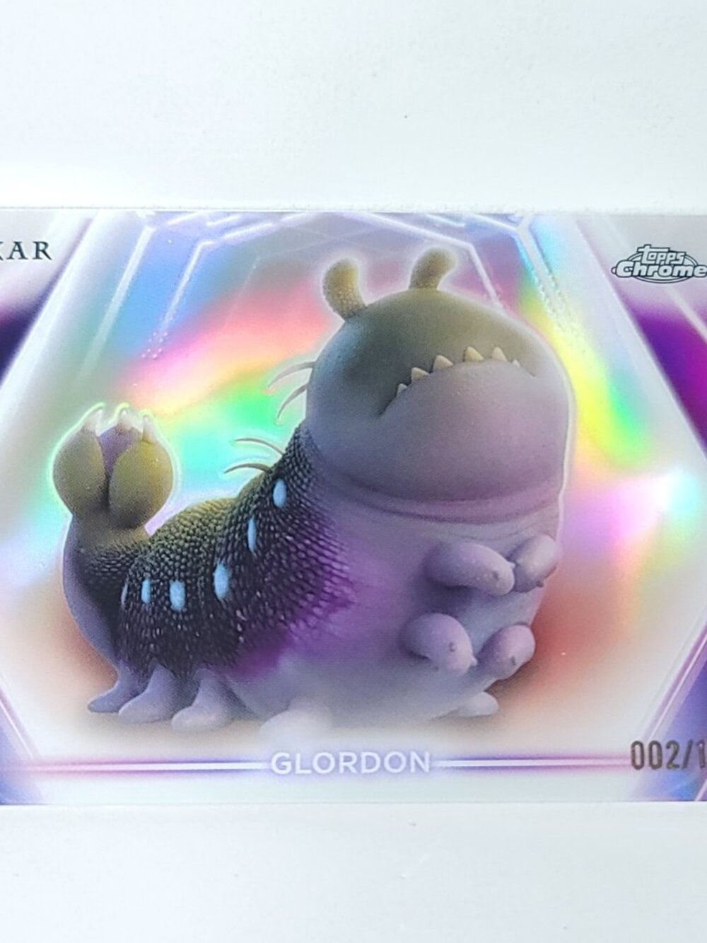 Glordon Topps 2026 Disney Neon Holo Chrome Refractor Limited 002/199 CNE